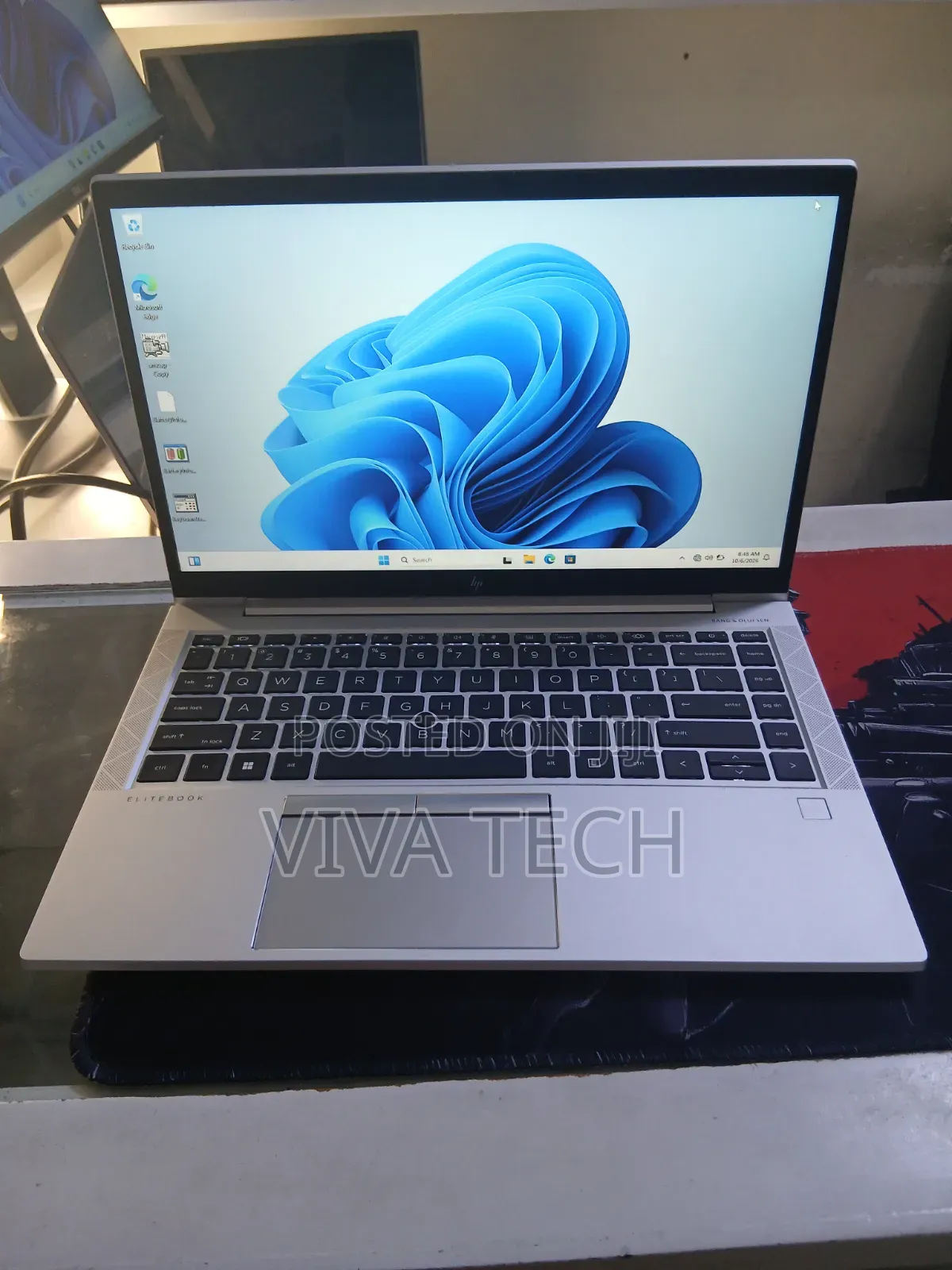 New Laptop HP EliteBook 840 G8 16GB Intel Core i5 SSD 512GB