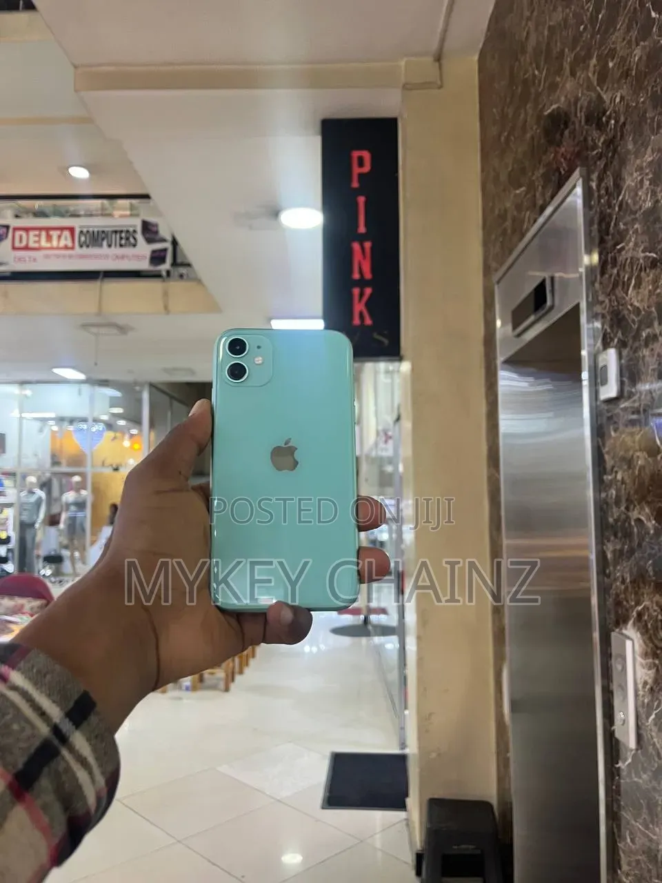 Apple iPhone 11 64 GB