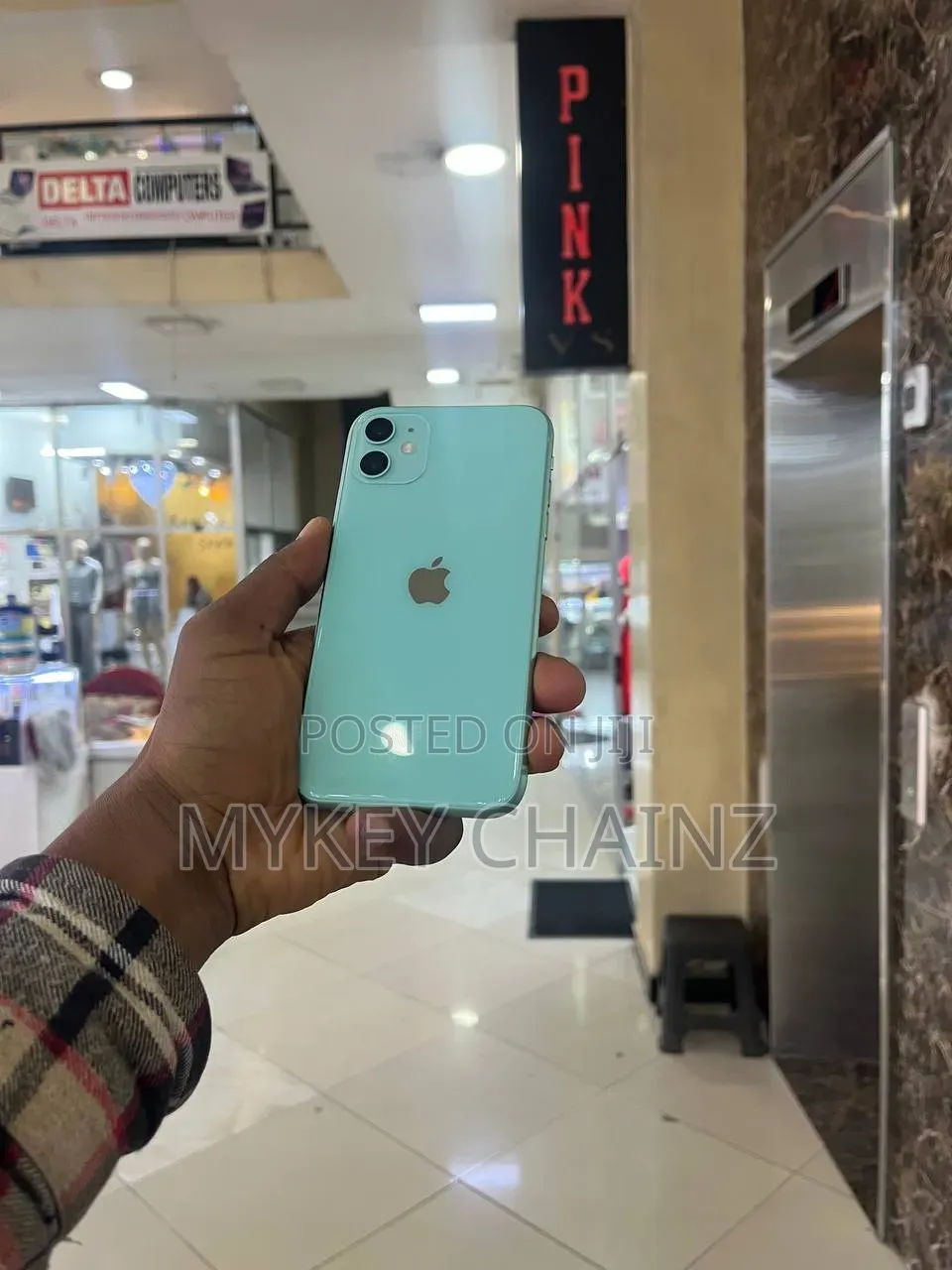 Apple iPhone 11 64 GB
