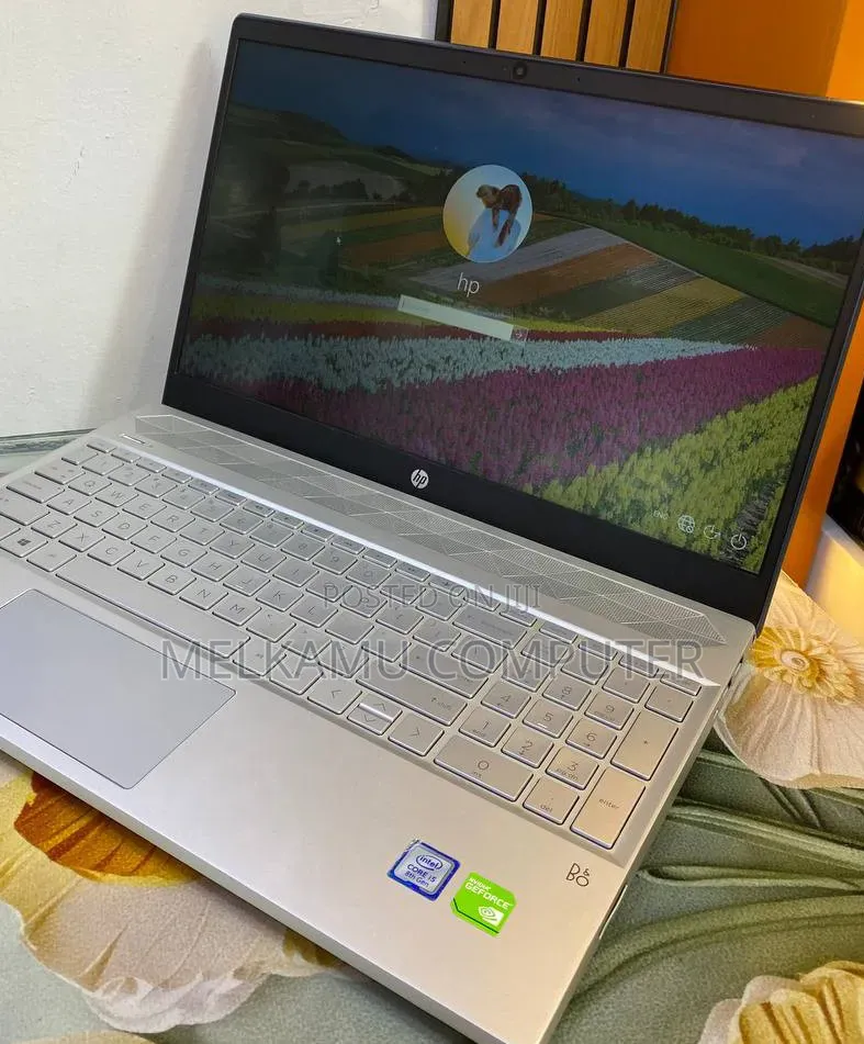 New Laptop HP Pavilion 15 8GB Intel Core i5 SSD 512GB