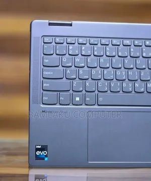 New Laptop Lenovo Yoga 7i 16GB Intel Core i7 SSD 512GB
