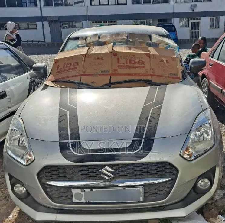 Suzuki Swift RS 2022 Silver