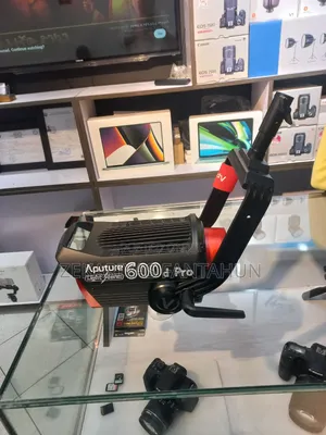Aputure 600d Pro