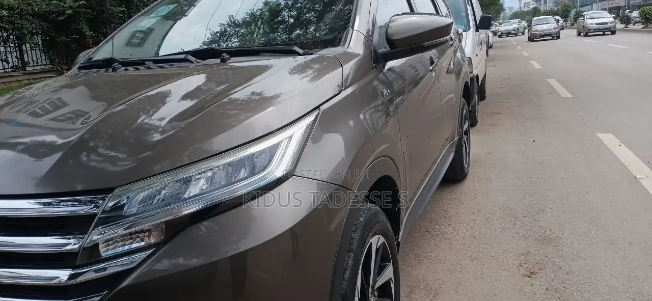 Toyota Rush 1.5 AWD 2020 Brown