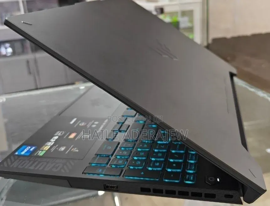 New Laptop Asus TUF Gaming A15 16GB Intel Core i7 SSD 512GB