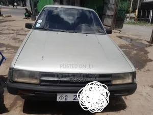 Car 1986 Pearl