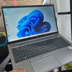 New Laptop HP ZBook 15 16GB Intel Core i7 SSD 512GB