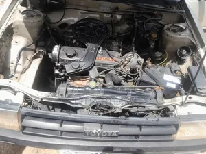 Car 1986 Pearl