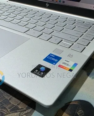 New Laptop HP Pavilion 14 16GB Intel Core i7 SSD 1T