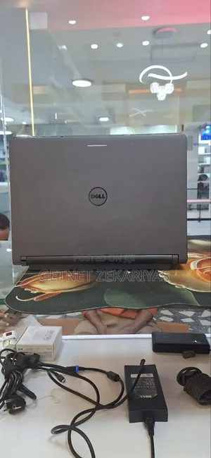 New Laptop Dell Latitude 13 3379 4GB Intel Pentium HDD 320GB