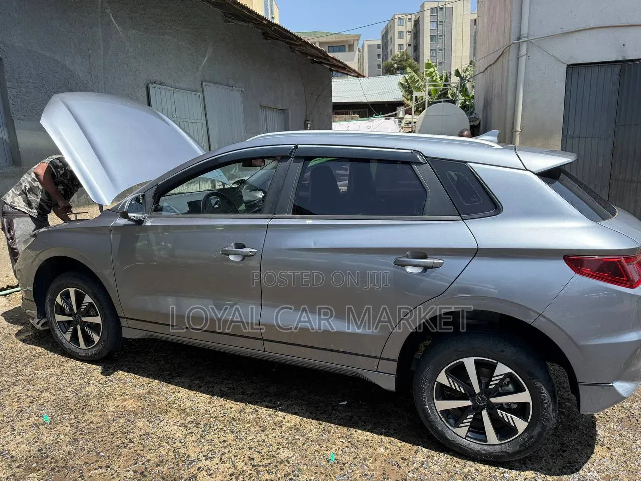 BYD E2 43 kWh 94 hp FWD 2024 Gray