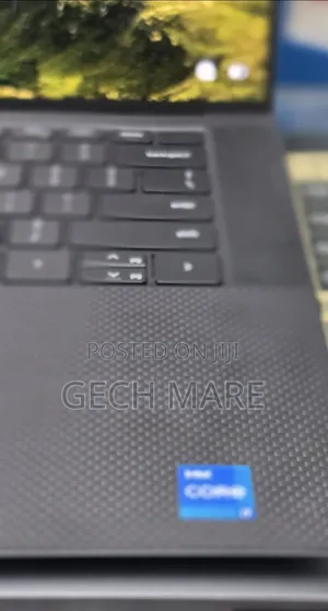 New Laptop Dell Precision 5540 16GB Intel Core i7 SSD 512GB