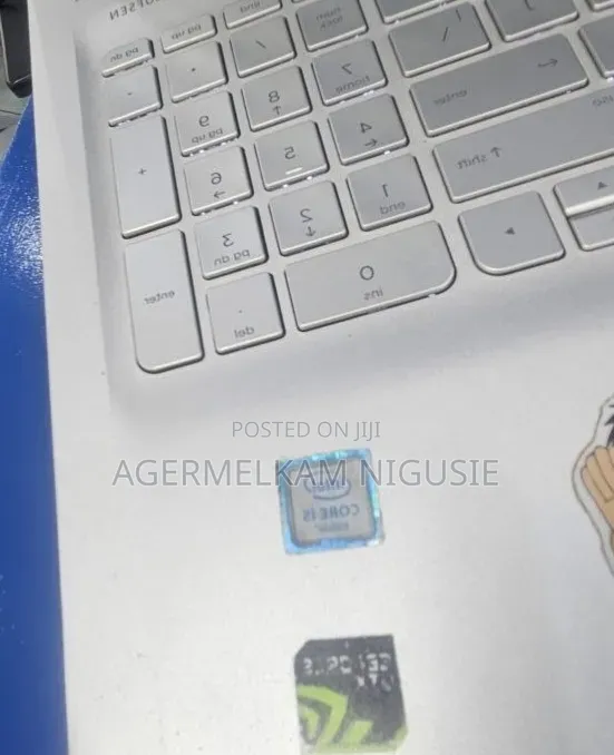 New Laptop HP Envy 13 16GB Intel Core i5 SSD 128GB