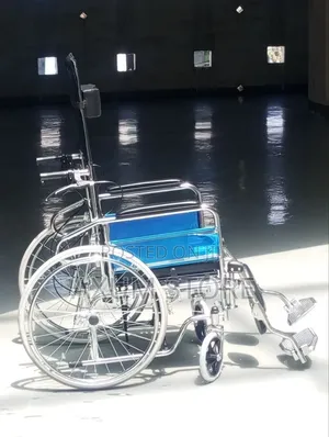 High-Back Modern Wheelchair — ባለከፍተኛ ጀርባ ዘመናዊ ዊልቸር