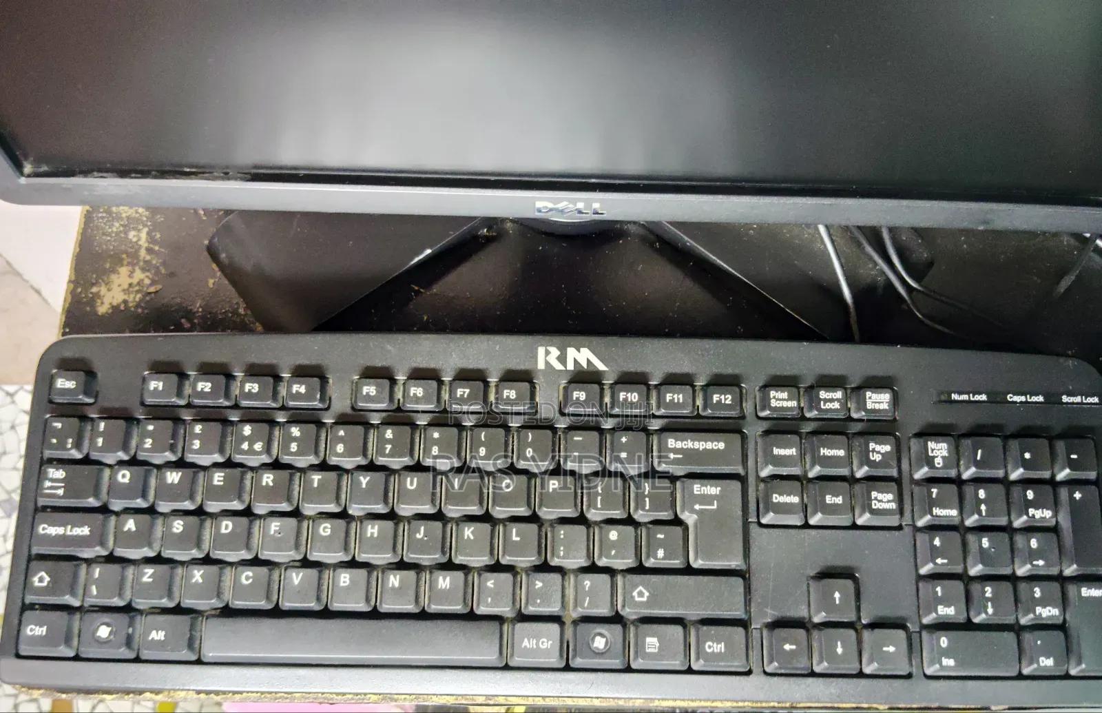 Desktop Computer Dell OptiPlex 3020 4GB Intel Core i5 HDD 500GB