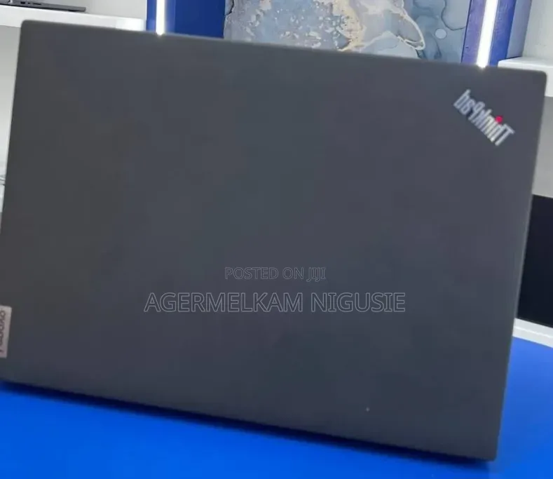 New Laptop Lenovo ThinkPad T14 32GB Intel Core i7 SSD 512GB