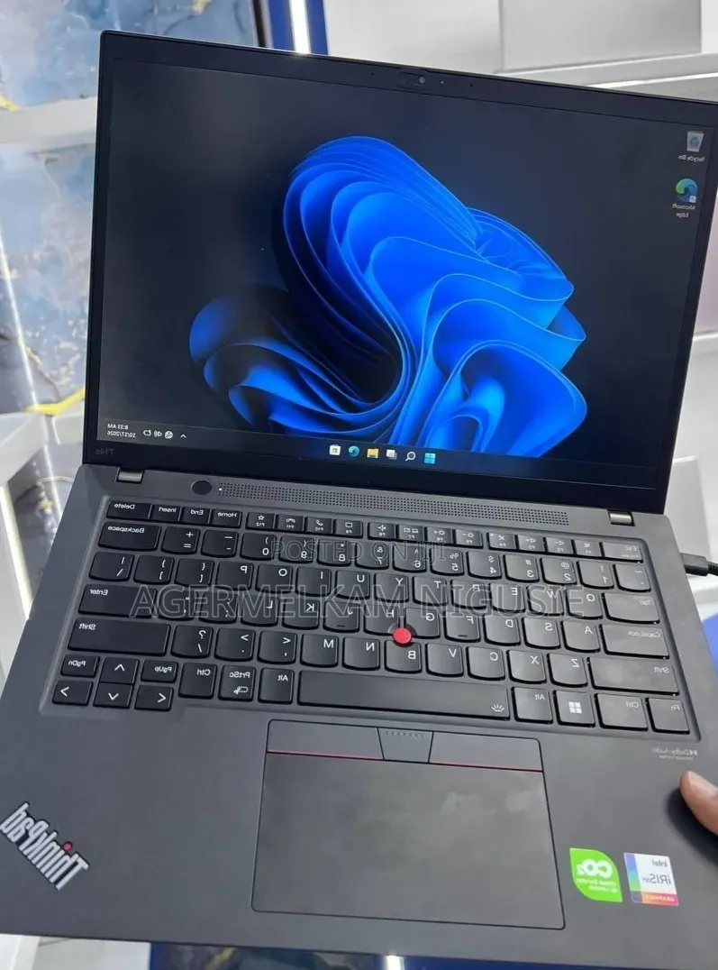 New Laptop Lenovo ThinkPad T14 32GB Intel Core i7 SSD 512GB
