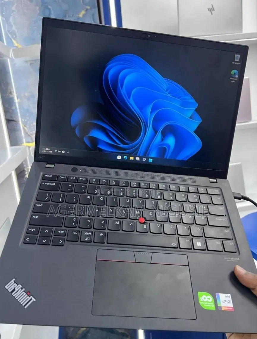 New Laptop Lenovo ThinkPad T14 32GB Intel Core i7 SSD 512GB