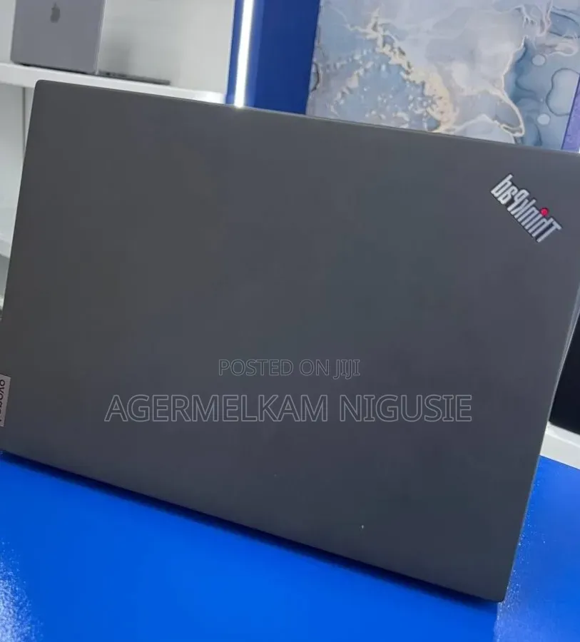 New Laptop Lenovo ThinkPad T14 32GB Intel Core i7 SSD 512GB