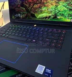 New Laptop Alienware M17x R2 16GB Intel Core i9 SSD 1T