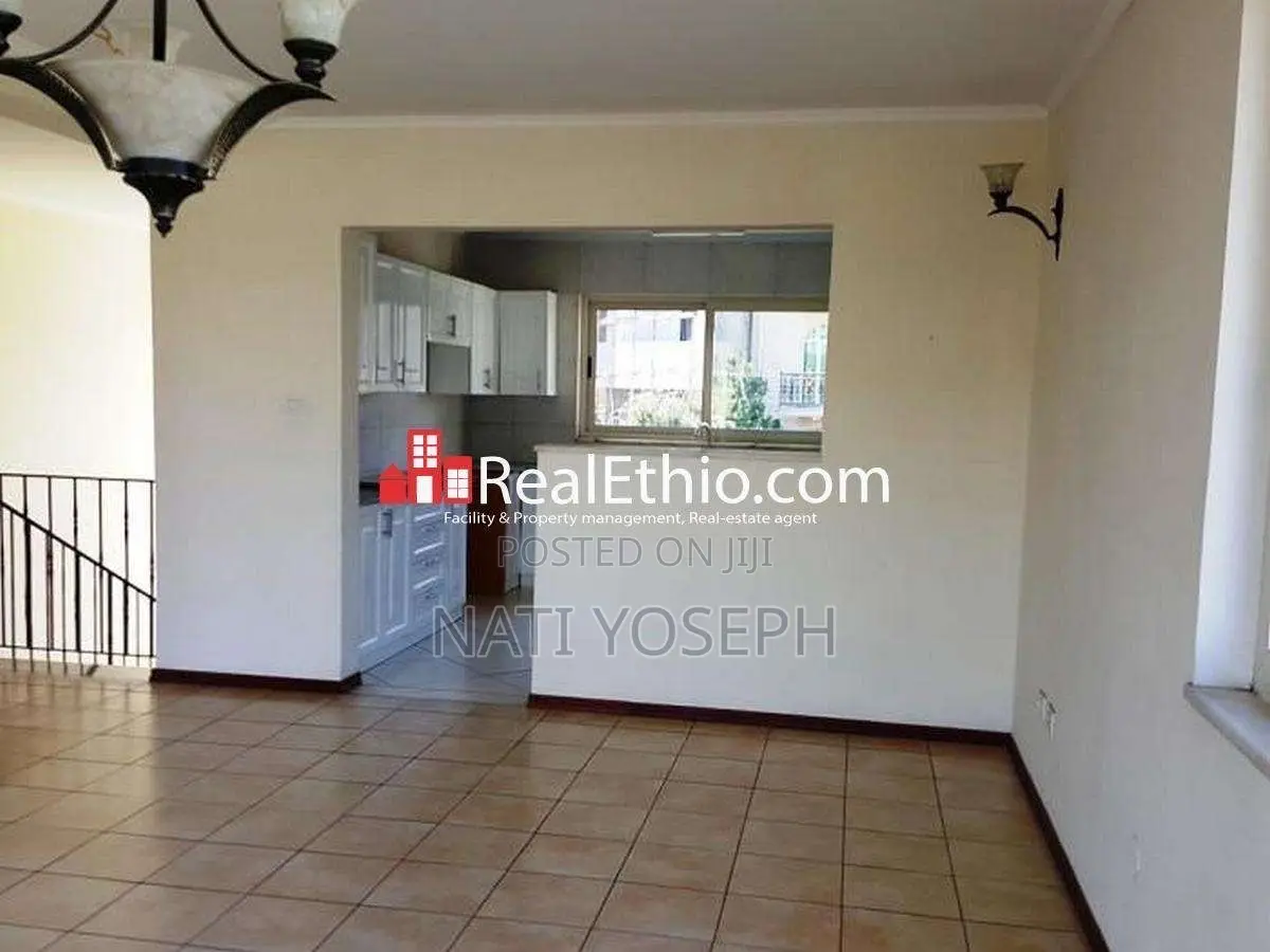 5bdrm House in Nifas Silk-Lafto for sale