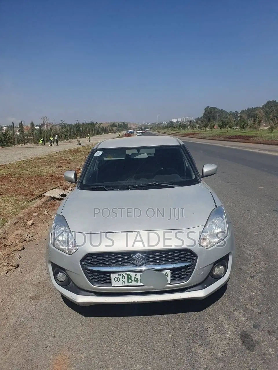 Suzuki Swift 2022 Silver