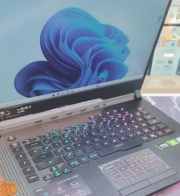 New Laptop Asus ROG Strix G15 16GB Intel Core i7 SSD 512GB