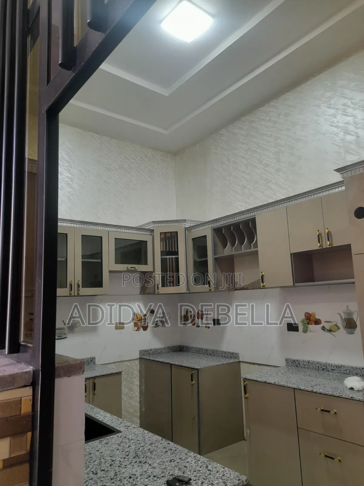 5bdrm House in Gelan, Akaky Kaliti for sale