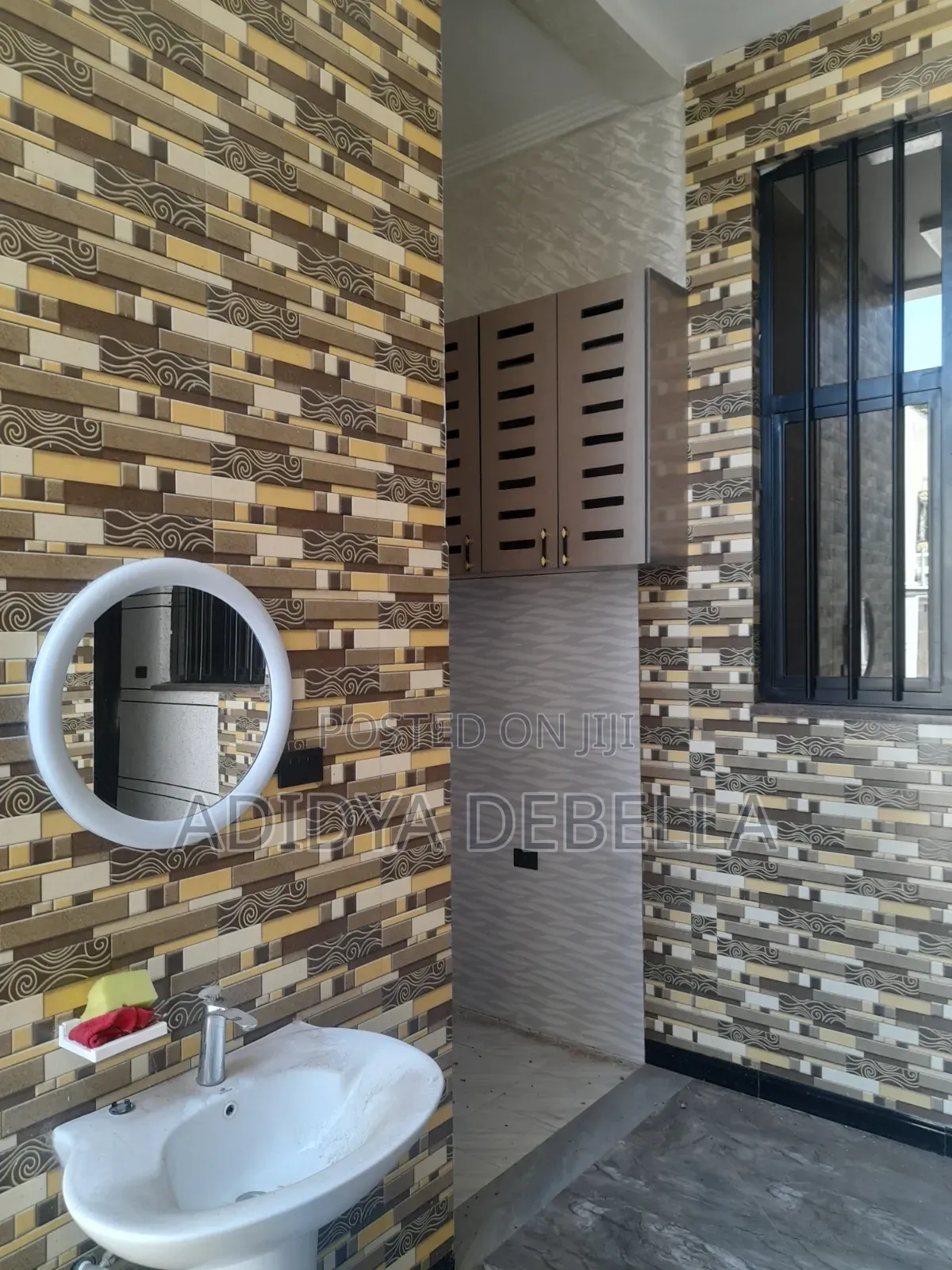 5bdrm House in Gelan, Akaky Kaliti for sale