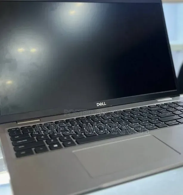 New Laptop Dell 16GB Intel Core i7 SSD 512GB
