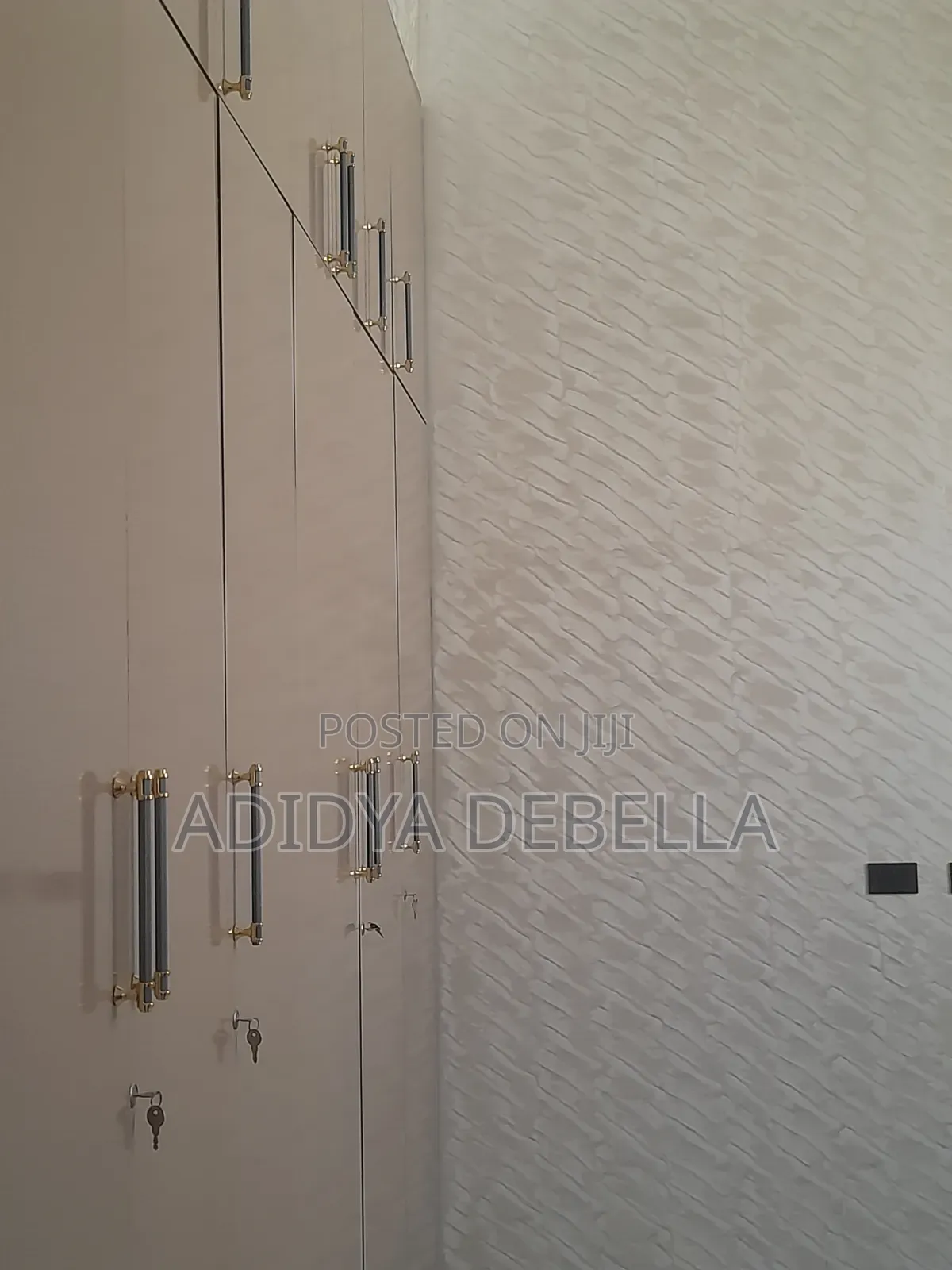 5bdrm House in Gelan, Akaky Kaliti for sale
