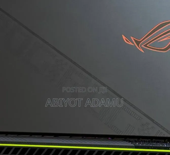 New Laptop Asus ROG Strix G16 16GB Intel Core i9 SSD 1T