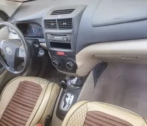 Toyota Avanza 2014 Gray