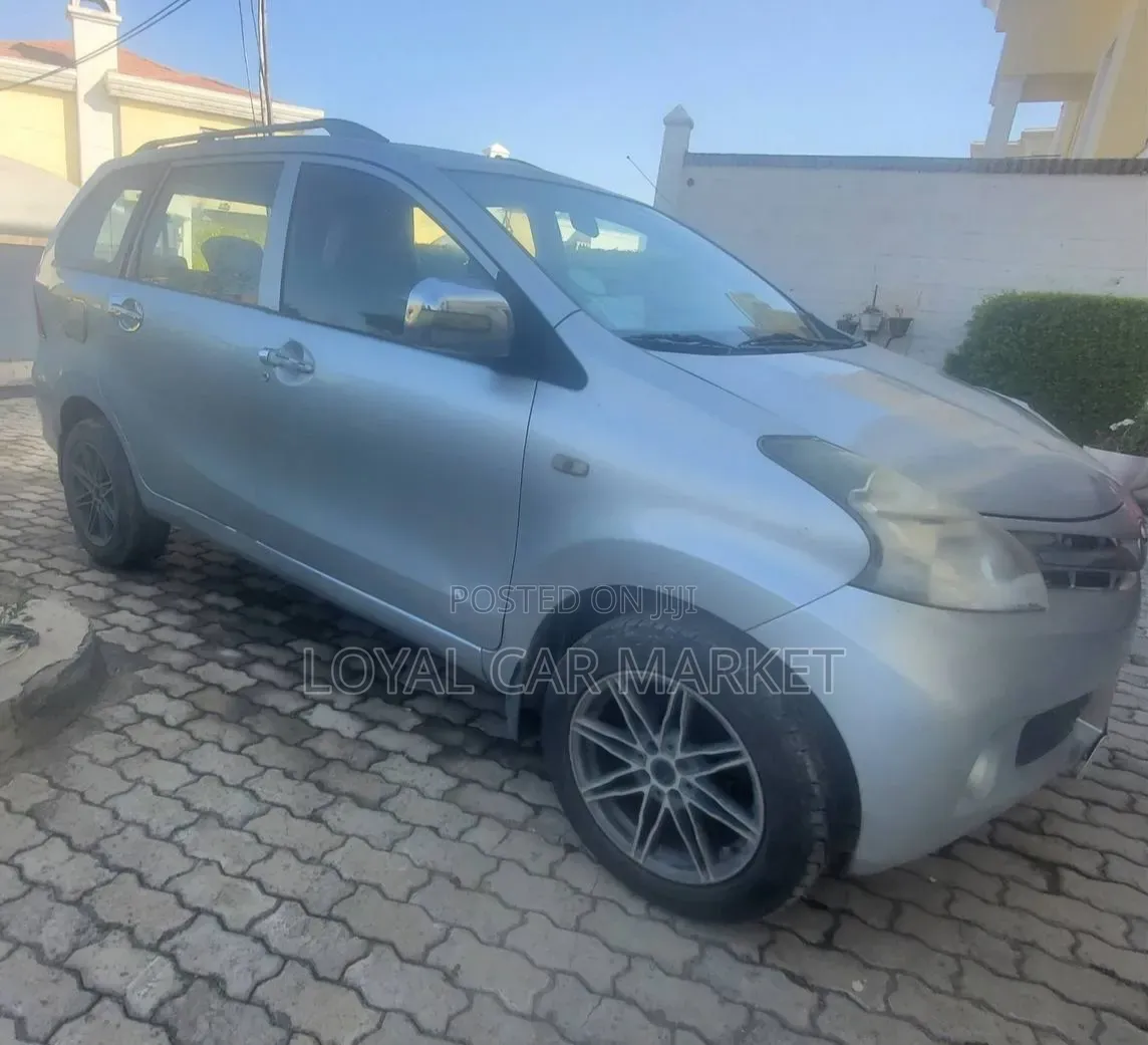 Toyota Avanza 2014 Gray
