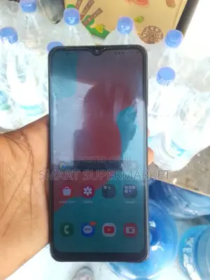 Samsung Galaxy A12 64 GB Black