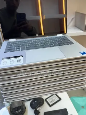 New Laptop HP OmniBook 7 14" 16GB Intel Core 7 SSD 512GB
