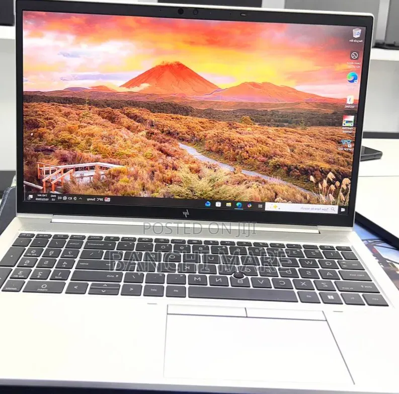 New Laptop HP EliteBook 850 G8 16GB Intel Core i5 SSD 512GB