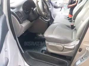 Hyundai Accent GLS 4dr Sedan (1.6L 4cyl 6M) 2015 Silver