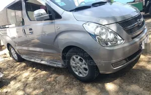 Hyundai Accent GLS 4dr Sedan (1.6L 4cyl 6M) 2015 Silver