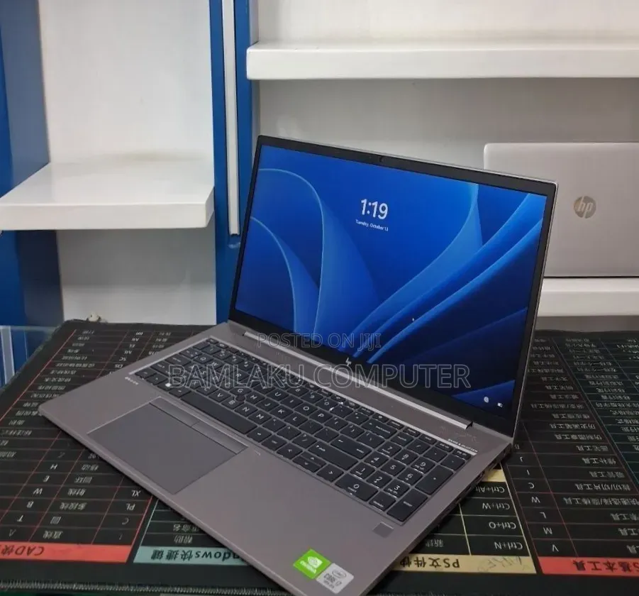 New Laptop HP ZBook Power G7 16GB Intel Core i7 SSD 512GB