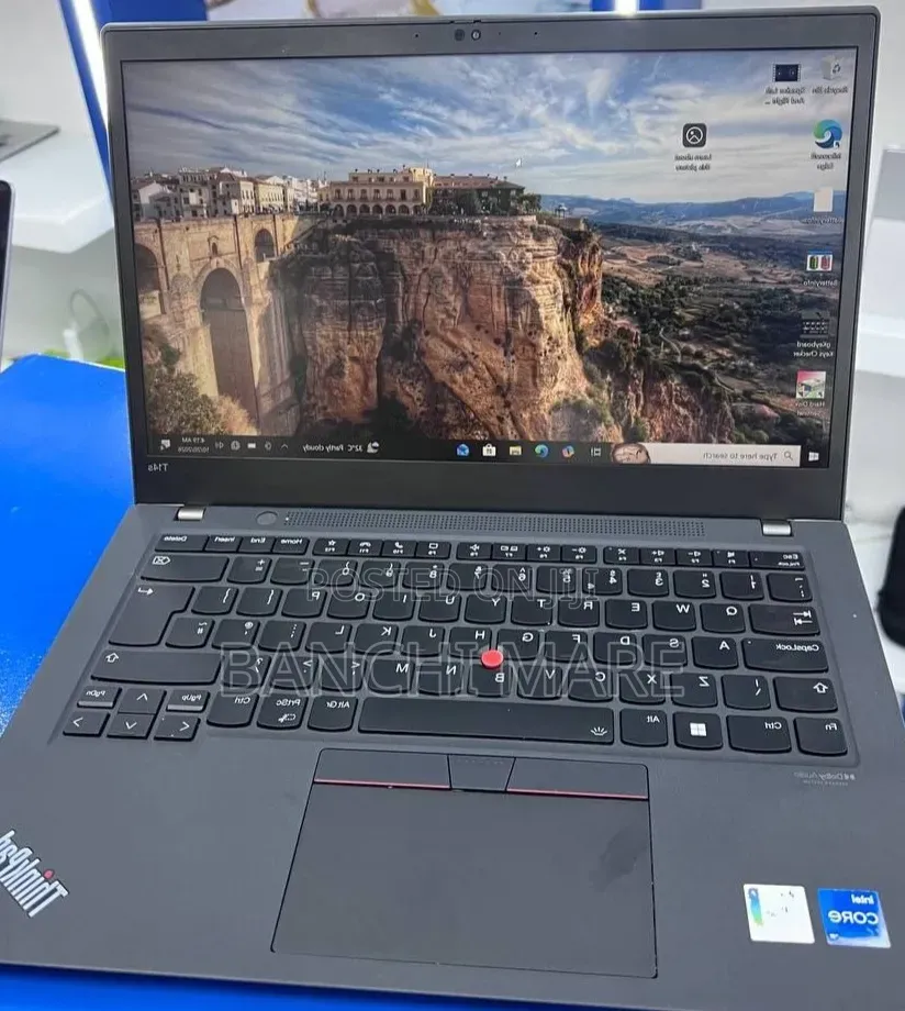 New Laptop Lenovo ThinkPad T14s G4 16GB Intel Core i5 SSD 512GB