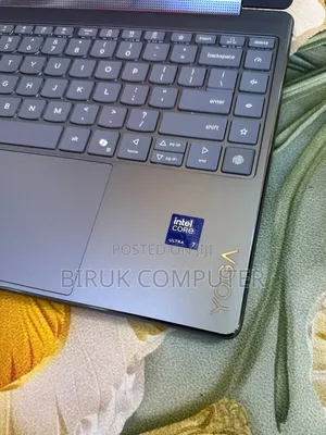 New Laptop Lenovo Yoga 9 16GB Intel Core Ultra 7 SSD 1T