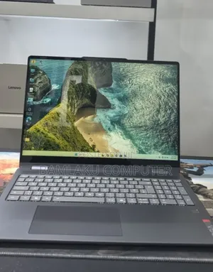New Laptop Lenovo Yoga 11e 16GB Intel Core Ultra 5 SSD 512GB