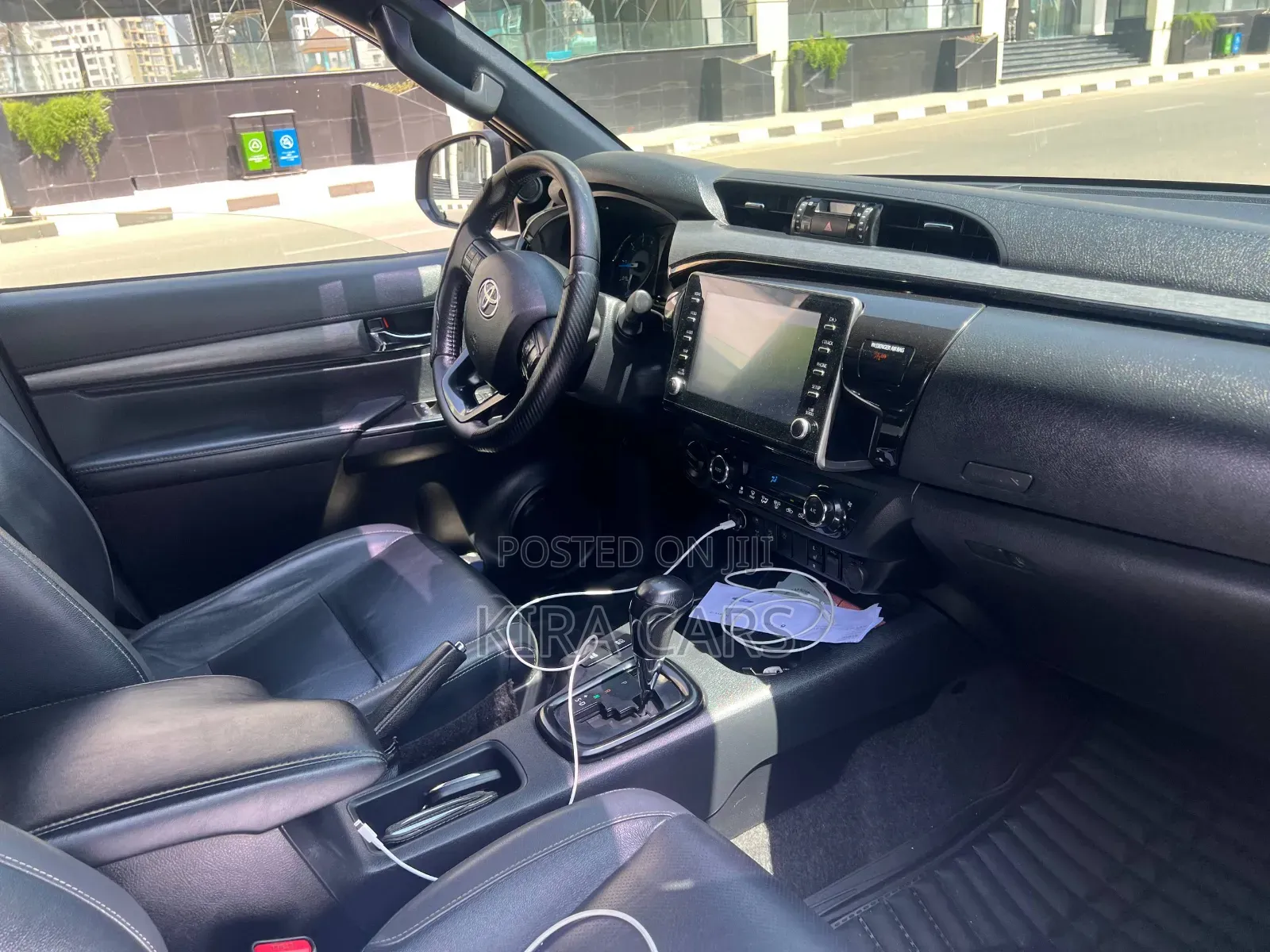 Toyota Hilux 2021 Gray