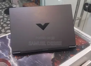 New Laptop HP Victus 16 16GB AMD Ryzen 5 SSD 512GB