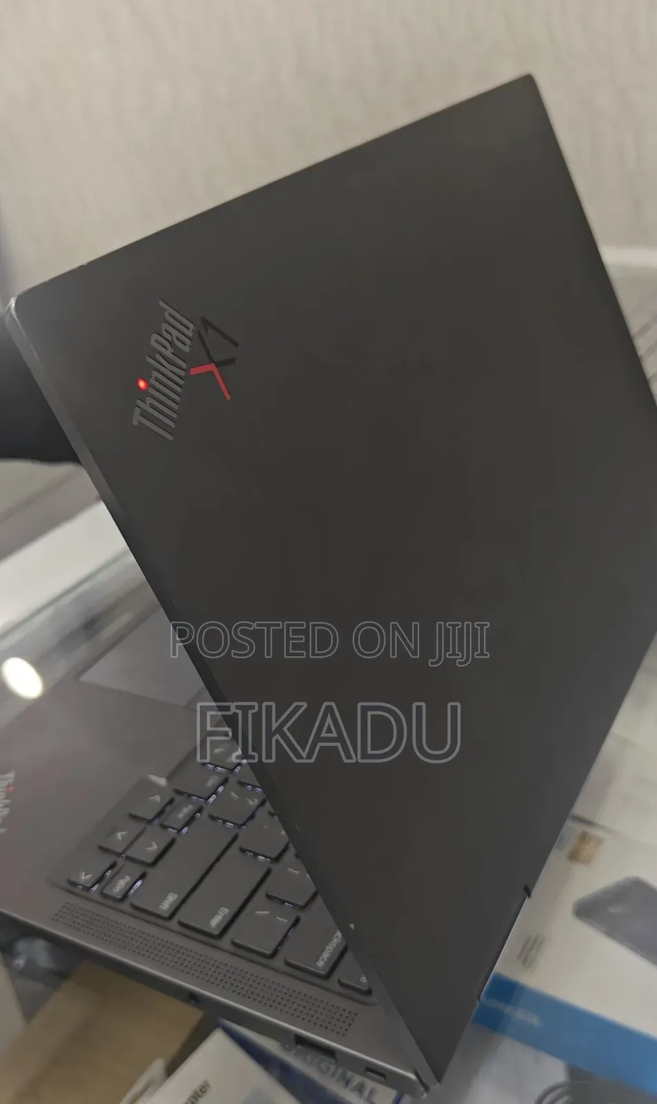 New Laptop Lenovo ThinkPad X1 Yoga 32GB Intel Core i7 SSD 512GB