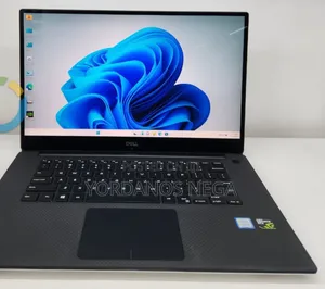 New Laptop Dell XPS 15 16GB Intel Core i7 SSD 512GB