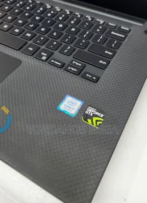 New Laptop Dell XPS 15 16GB Intel Core i7 SSD 512GB