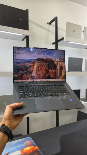 New Laptop Lenovo ThinkPad A31 32GB Intel Core Ultra 7 SSD 1T