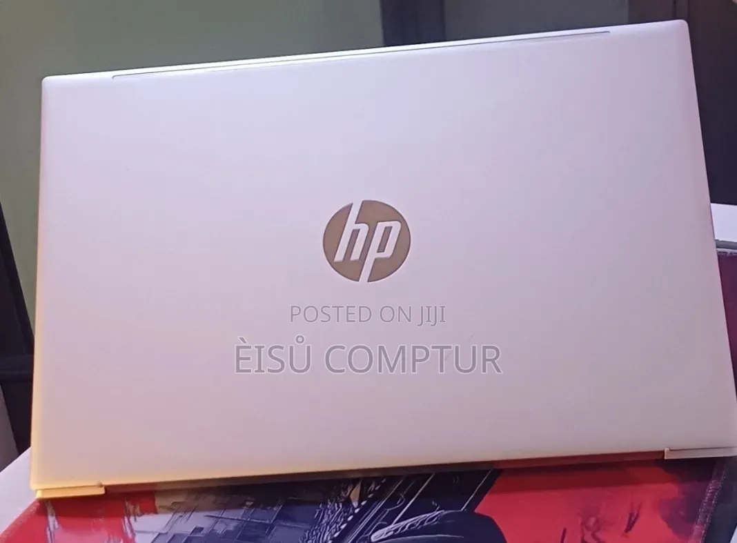 New Laptop HP EliteBook 1040 G8 16GB Intel Core i7 SSD 512GB